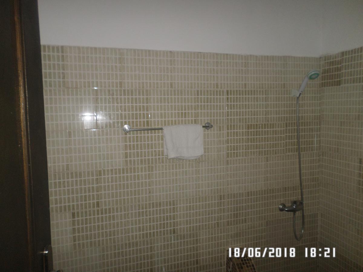Hotel Residence Seven 7 アビジャン エクステリア 写真